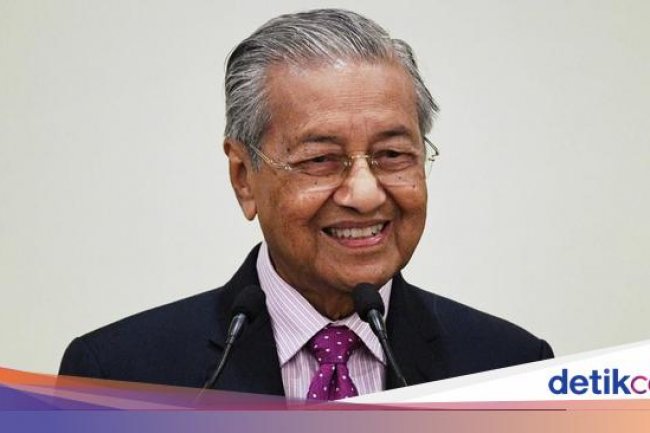 Mahathir: Orang Melayu Jadi Miskin Setelah Saya Tak Lagi Jadi PM!