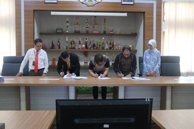 FT Unud Tanda Tangani Perjanjian Kerja Sama dengan PT Awina Sinergi Internasional