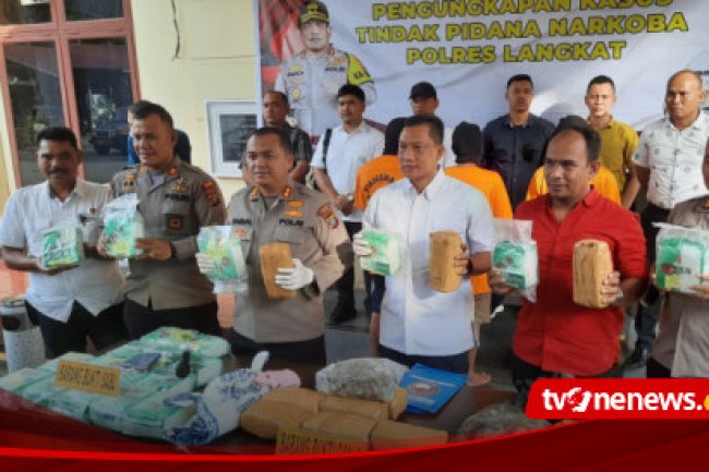20 Kg Sabu Jaringan Internasional Gagal Beredar Di Sumut, Sat Narkoba Polres Langkat Amankan 2 Tersangka