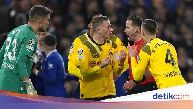 Pelatih Dortmund Terima Kekalahan dari Chelsea Tanpa Mengeluh