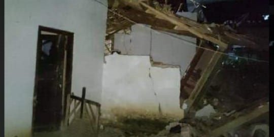 Tiga Rumah di Malang Porak-poranda Akibat Petasan Meledak, Satu Warga Meninggal Dunia