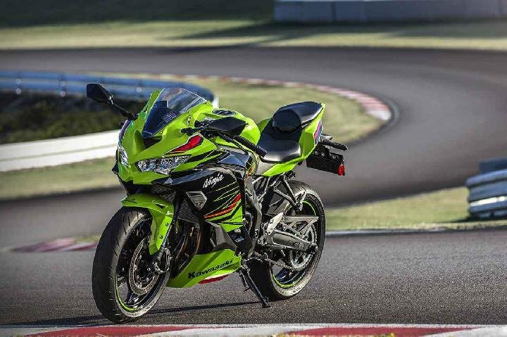 Kawasaki Ninja ZX-4RR Bakal Debut Perdana di Thailand Maret 2023