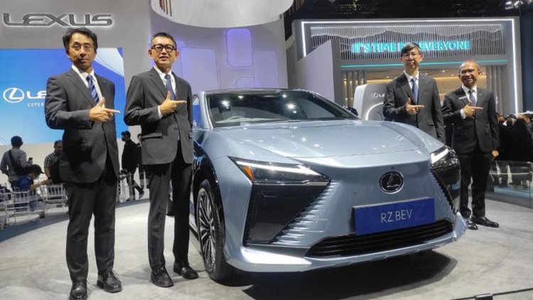 Alasan Lexus Indonesia Belum Umumkan Harga Mobil Listrik All New RZ