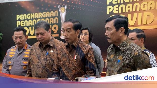Jokowi soal Menpora Baru Pengganti Amali: Muda!