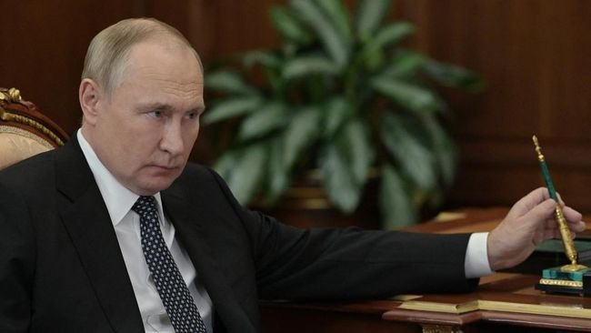Eks Presiden Rusia Ancam Rudal Markas ICC karena Ingin Tangkap Putin