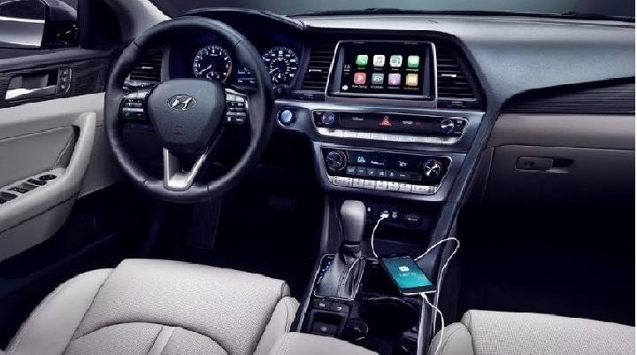Mobil Hyundai Masih Terus Gunakan Tombol Fisik di Sistem Hiburan