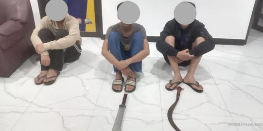 Perang Sarung Bawa Celurit hingga Golok, Tiga Remaja di Bogor Ditangkap Polisi