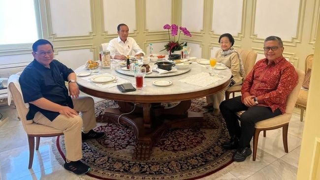 Politik Sepekan: Megawati Jumpa Jokowi, Anies-JK Bukber Bareng Koalisi