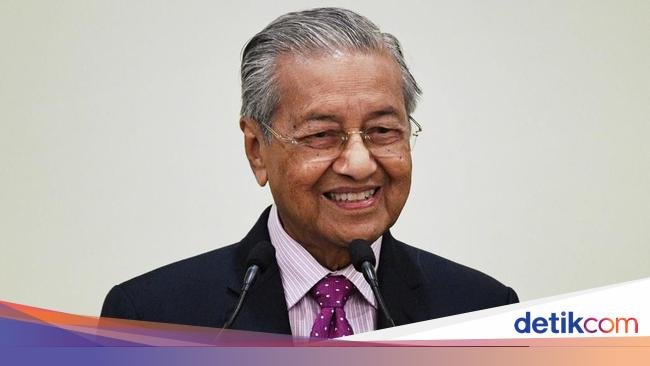 Mahathir: Orang Melayu Jadi Miskin Setelah Saya Tak Lagi Jadi PM!