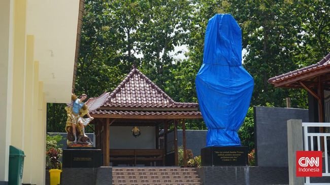 Ramai Patung Bunda Maria Ditutup Terpal, Kapolres Kulon Progo Dimutasi