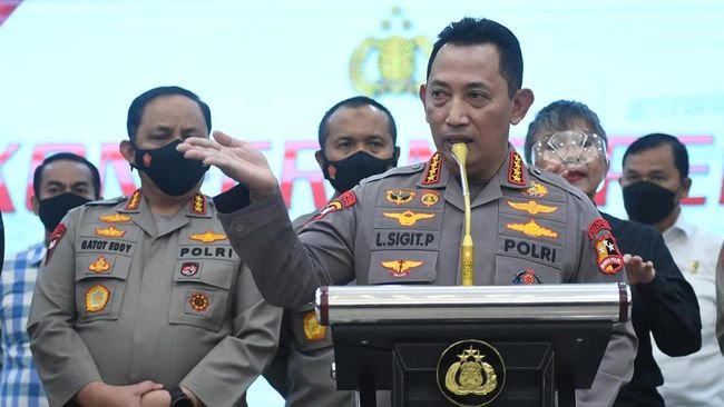 Mutasi Besar-besaran Polri dan Pengamanan Konstelasi Politik 2024