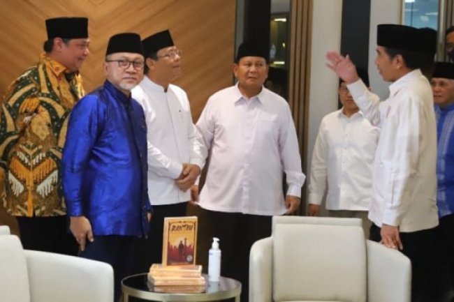 Usai 5 Ketum Partai Ketemu dengan Jokowi, Muluskan KIB dan KKIR Melebur?