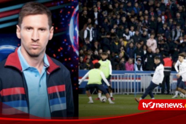 Messi Dicaci di Stadion Sendiri, Ini Alasan Fans PSG Kini Muak dengan Rival Ronaldo Itu