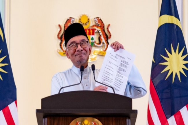 China Investasi Rp577 Triliun di Industri Petrokima dan Otomotif Malaysia