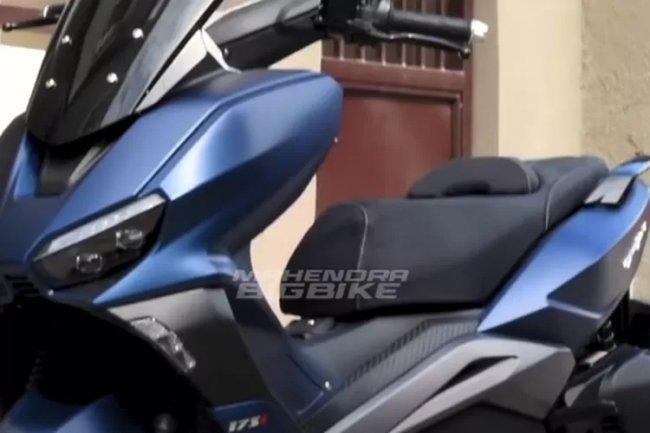 Honda PCX160, Skutik Baru Pesaing NMAX 155 di Pasaran Otomotif
