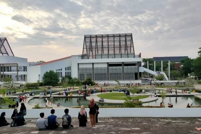 4 Kampus Terbaik dan Populer di Kota Pontianak Kalimantan Barat yang Masuk Rangking Internasional