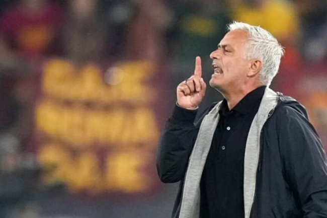 Dihujat, Mourinho Serang Balik Cassano dengan Komentar Menohok