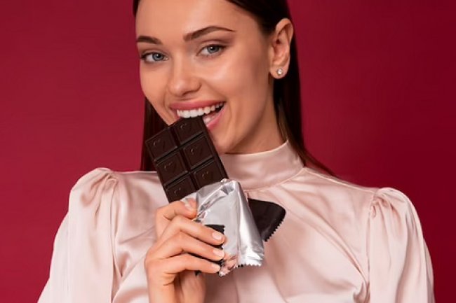 Lima Manfaat Cokelat Hitam, Bisa Perbaiki Mood hingga Obat Alami Anti Aging