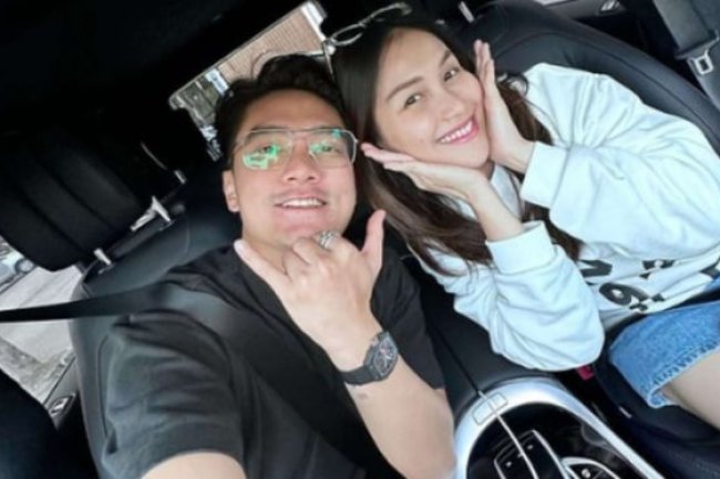 Bertemu, Oma Boy William Sempat Tanyakan Ayu Ting Ting Soal Keperawanan