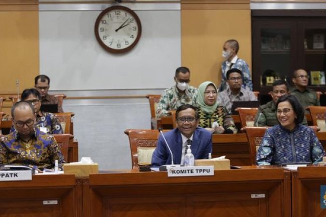 Rapat Transaksi Rp 349 T, Sri Mulyani Diganggu 'Suara Aneh'