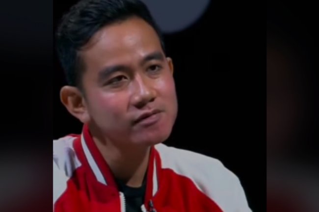 Gibran Tegas Tak Ingin Bapaknya Menjabat Lagi: Pulang Aja ke Solo Istirahat!