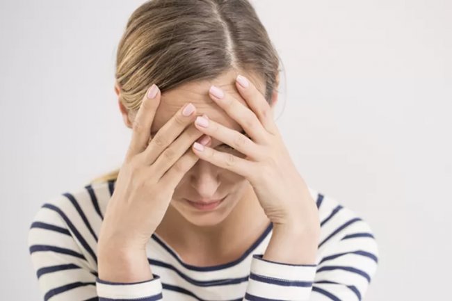 Alami Sakit Kepala Berulang Kali, Ketahui Penyebab dan Pencegahannya