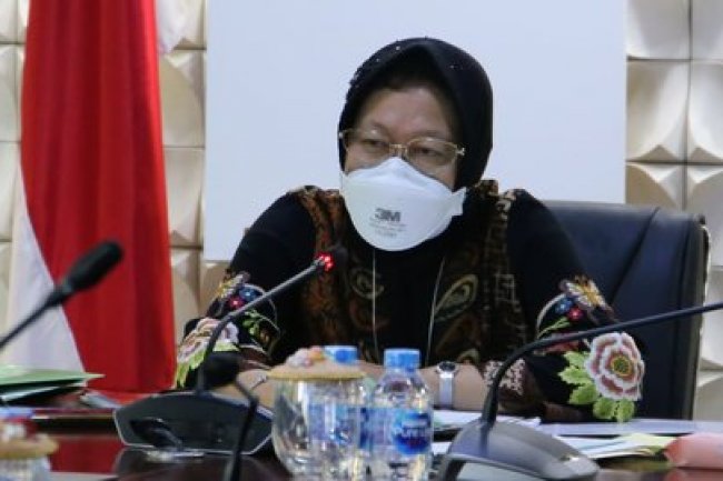 Mensos Risma Ajukan Hak Paten Tongkat Adaptif untuk Tunanetra