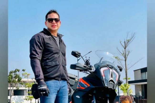 Tukang Parkir Ngaku Soal Sifat Aneh Ari Wibowo, Artis Besar Ternyata Pelit