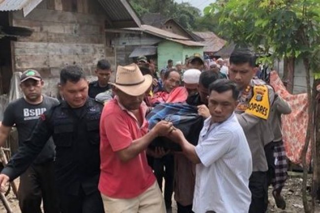Mobil Rombongan Terseret Arus Sungai di Tapanuli Selatan, Delapan Pemudik Meninggal
