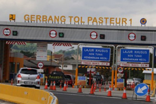 232.959 Kendaraan Tinggalkan Jakarta Menuju Jawa Barat via Jalan Tol