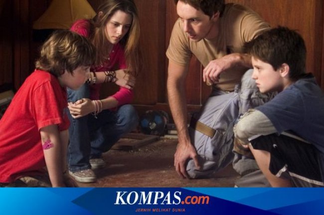 Sinopsis Zathura: A Space Adventure, Petualangan Terbang ke Angkasa