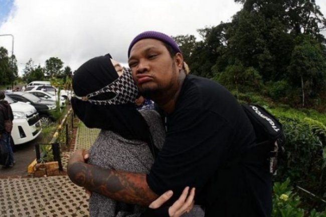Sindir Selingkuhan Virgoun, Inara Rusli : Jangan Melulu Tangan Di Bawah Kaki Dikangkang