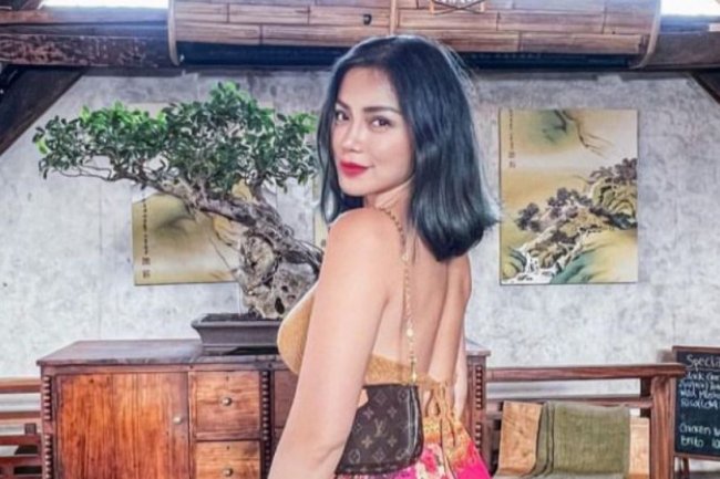 Jessica Iskandar Kumpul Bareng Geng Baru Non-Artis, Warganet: Ditinggal Nia Ramadhani?