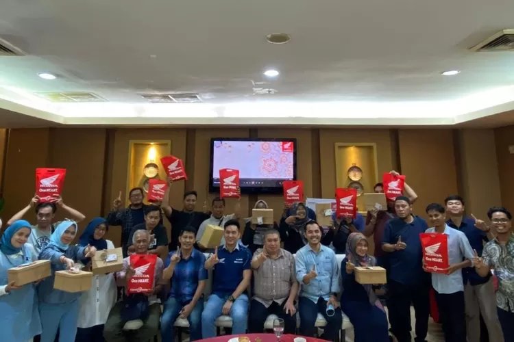 Jalin Silaturahmi, Capella Honda Ajak Jurnalis dan Vlogger Buka Puasa Bersama