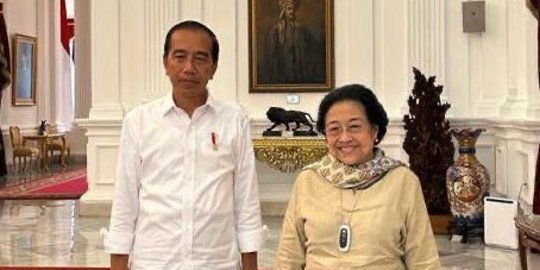 Hasto Sebut Megawati Gandeng Jokowi untuk Pimpin Koalisi