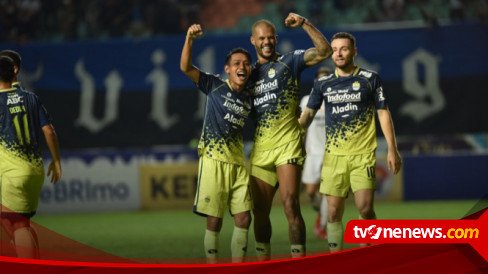 Persib Bandung Rombak Tim, Siapa Saja yang Terbuang?