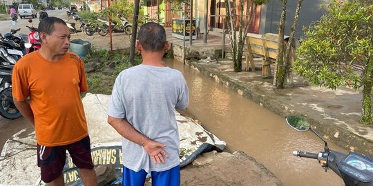 Tercebur di Parit Saat Banjir, Balita di Samarinda Ditemukan Meninggal
