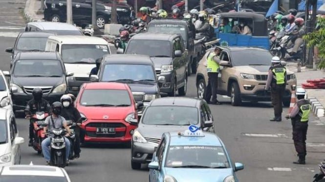 Aturan Lalu Lintas Ini Kembali Berlaku di DKI Jakarta