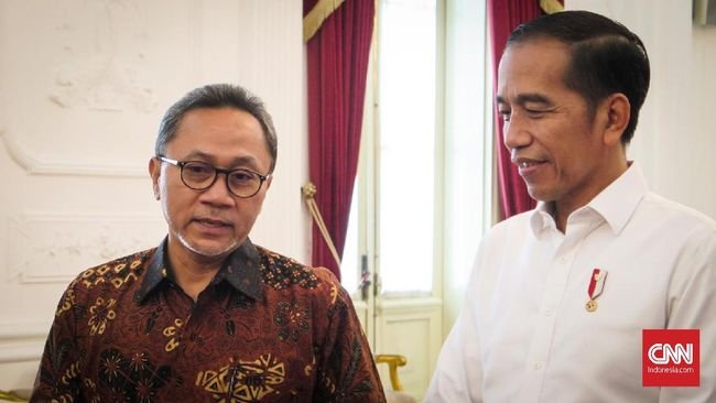 Hary Tanoe Pulang, Giliran Zulhas Menghadap Jokowi