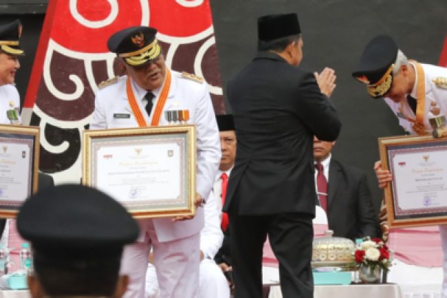 Pemprov Jateng Dinobatkan sebagai Pemprov Berkinerja Terbaik Nasional