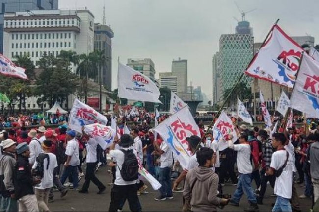 Berita Populer 1 Mei 2023: Hari Buruh Internasional hingga Bapak Bunuh Anak di Gresik