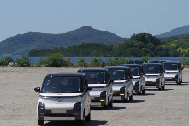 Dukung Mobilitas Delegasi KTT ASEAN, 50 Unit Wuling Air EV Telah Tiba di Labuan Bajo