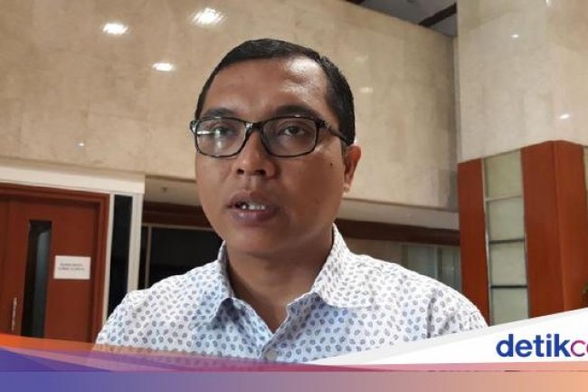 PPP Sentil Balik PD Kritik Infrastruktur Jokowi: Tol Kebutuhan Warga!