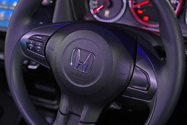 Honda Akui Kalah dari Pabrikan Tiongkok Soal Mobil Listrik