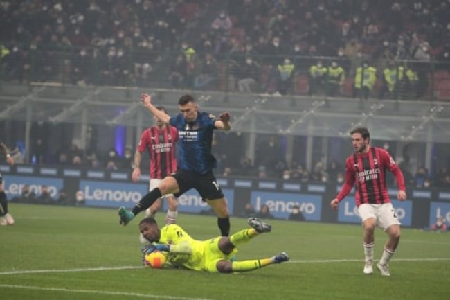 Prediksi Semifinal Liga Champions: AC Milan vs Inter Milan