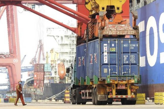 Ekonomi China Lesu, Apa Kabarnya Nih Ekspor RI?