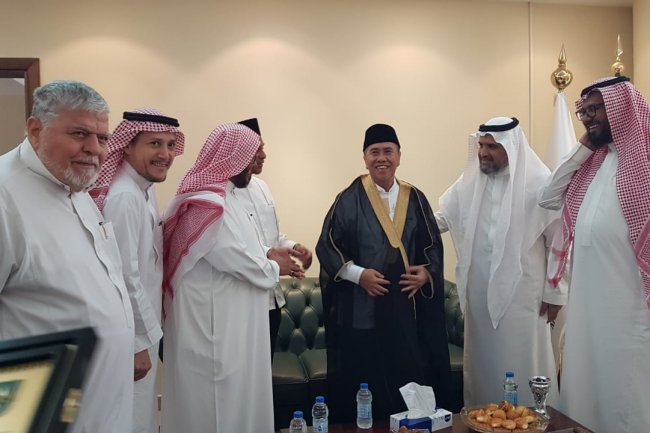 Maqari Jajaki Kerjasama dengan Organisasi Kitab dan Sunnah Internasional