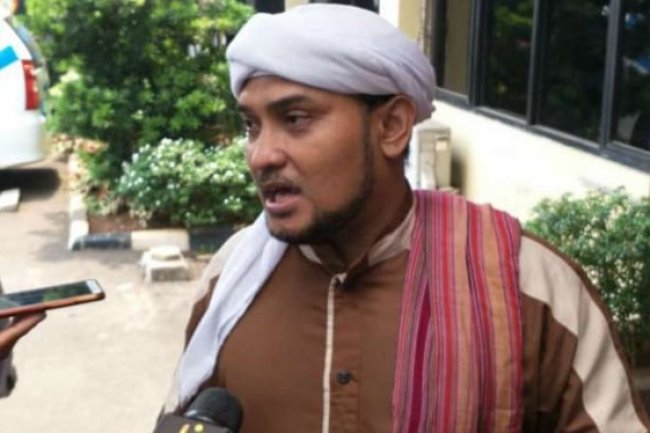 Tegas! PA 212 Tolak Konser Coldplay di Jakarta hingga Singgung Kasus Lady Gaga