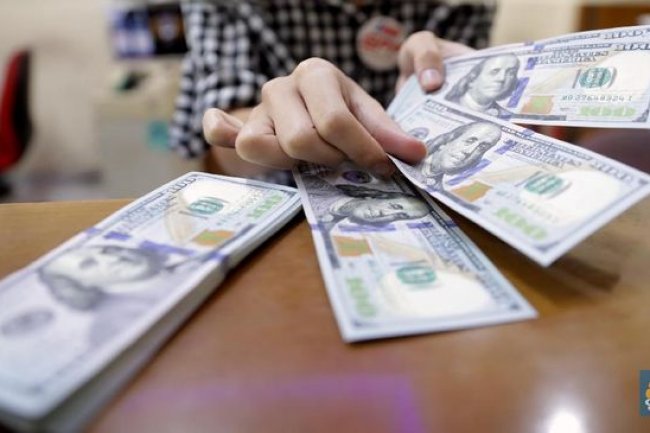 Mau 'Buang King Dolar'? Ingat Greenback Tak Selemah Itu!