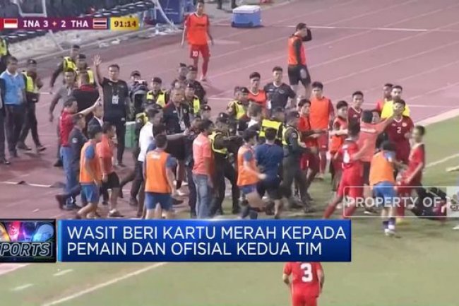 Video: Adu Jotos Warnai Final Sepak Bola Sea Games